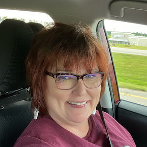 Meet your Posher, Danette